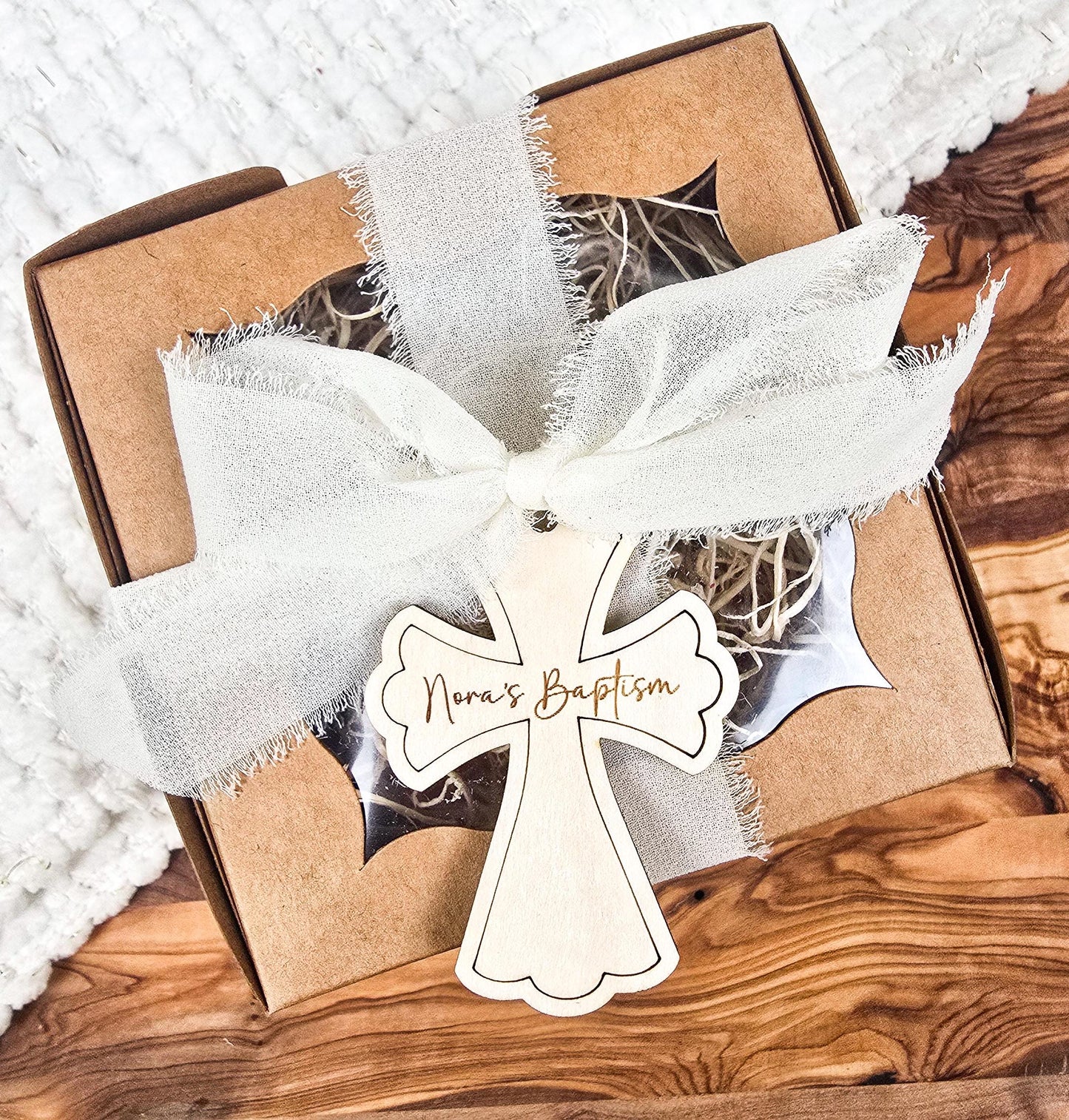 Cross tags, personalized wood hang tags for christening, baptism, religious, communion favors, guest thank you gifts, treat bag tags